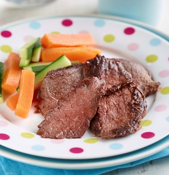 Beef Mini Roast with a Sticky Sweet Chilli Glaze (Kid's version) Beef Mini Roast with a Sticky Sweet Chilli Glaze (Kid's version)