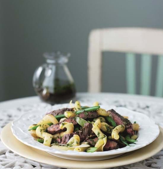 Beef Pasta Salad with Tangy Herb Dressing Beef Pasta Salad with Tangy Herb Dressing