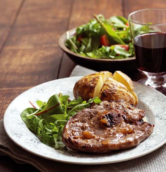 Grilled Lamb Chops with Chutney Marinade Grilled Lamb Chops with Chutney Marinade