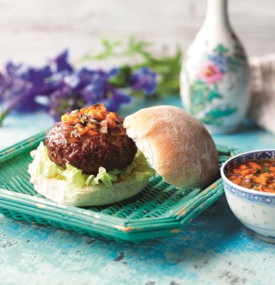 Hoisin BBQ Burgers with Sweet Pepper Relish Hoisin BBQ Burgers with Sweet Pepper Relish