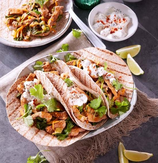 Lamb Fajitas with Chunky Cucumber and Yogurt Dip Lamb Fajitas with Chunky Cucumber and Yogurt Dip