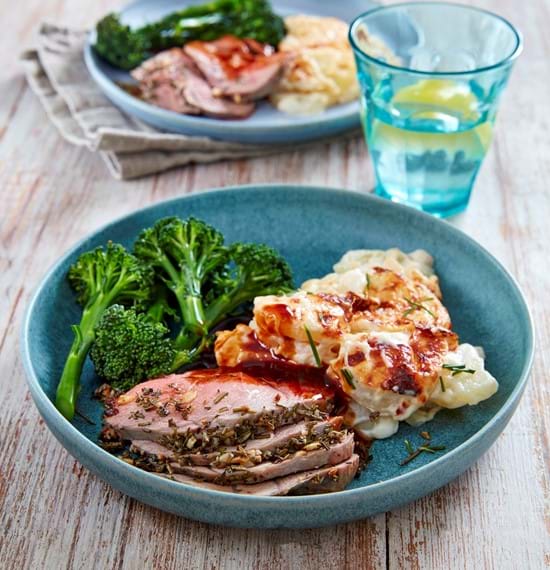 Lamb Mini Roast with Garlic and Rosemary Lamb Mini Roast with Garlic and Rosemary