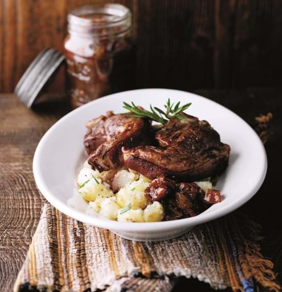 Lamb with Pear and Tomato Chutney Lamb with Pear and Tomato Chutney