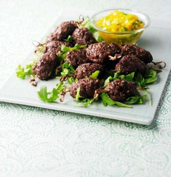 Mini Teriyaki Beef Savouries with Sweet Pepper Relish Mini Teriyaki Beef Savouries with Sweet Pepper Relish