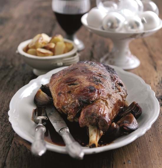 Slow Roast Lamb in Sloe Gin Slow Roast Lamb in Sloe Gin