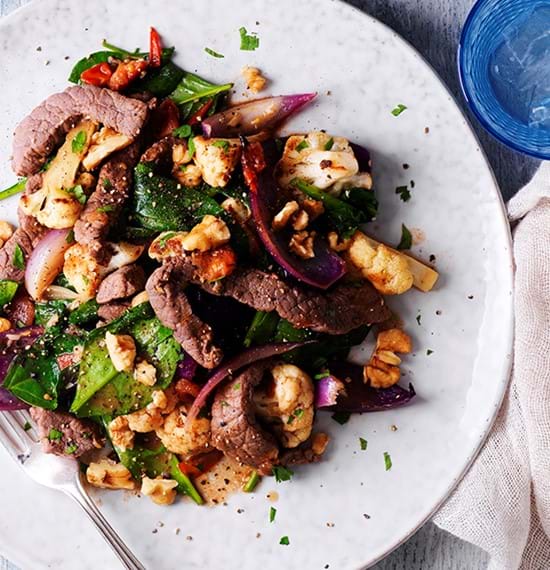 Warm Steak Salad with Cauliflower, Tomatoes and Walnuts Warm Steak Salad with Cauliflower, Tomatoes and Walnuts