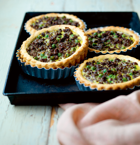 Beef and Red Onion Tarts with Watercress Pesto Beef and Red Onion Tarts with Watercress Pesto
